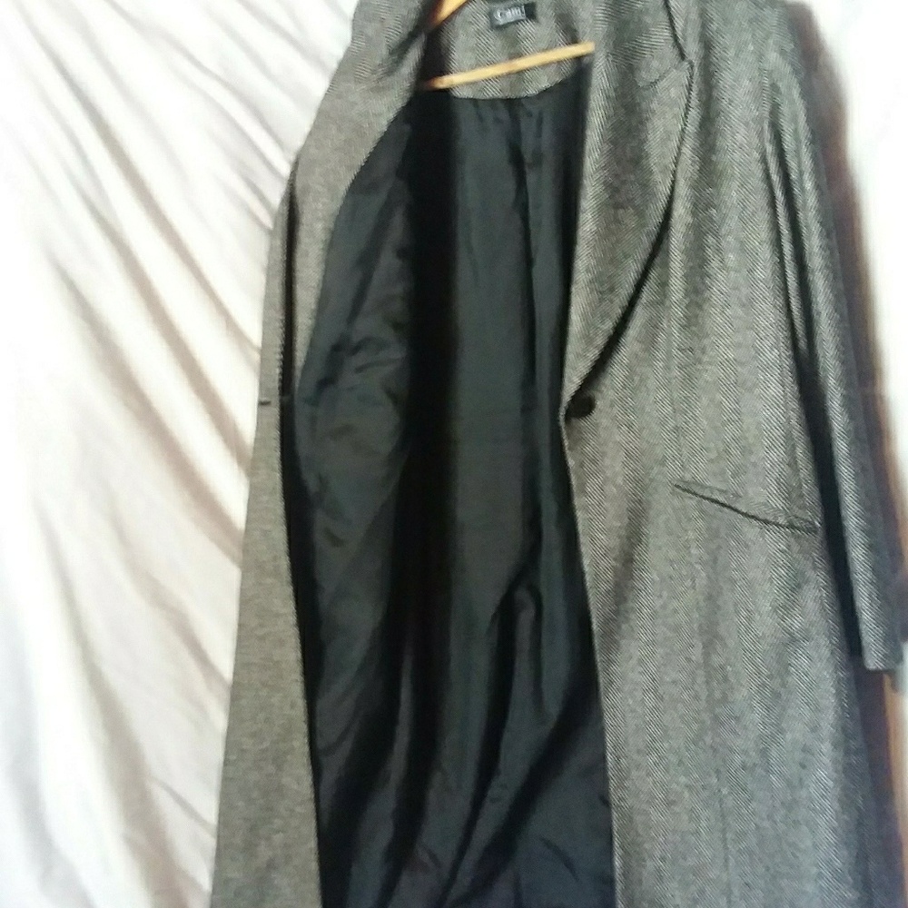 Coat lined